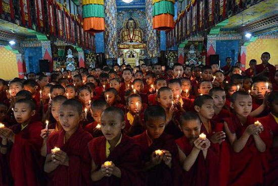 骨灰存放橱 怎样够得上一个佛教徒？