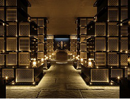 探视先人就像去美术馆一样 日本都会区“骨灰存放架”正流行