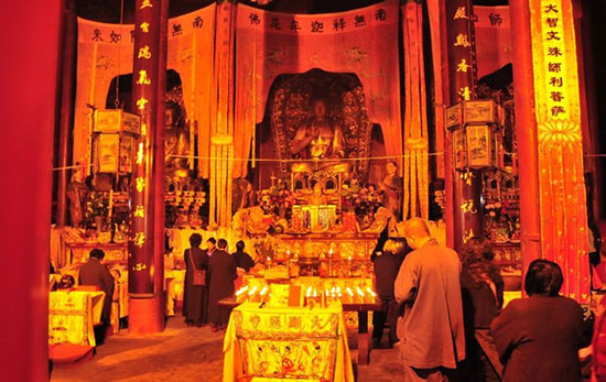 骨灰存放架厂家 拜佛为何要翻掌？