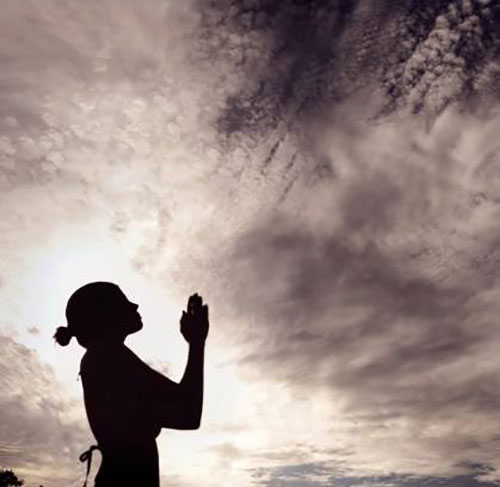 骨灰陈列架 拜佛千万不要漏掉这一句！