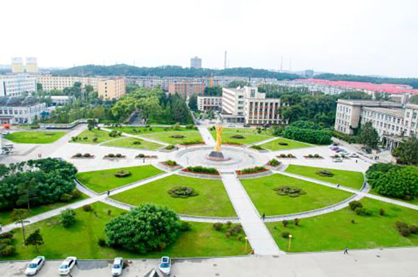 骨灰寄存架 吉林省殡葬协会三届五次常务理事会议