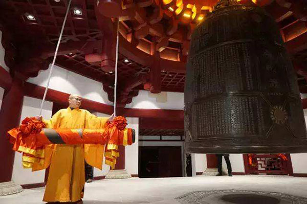 骨灰存放橱厂家 关于寺院撞钟的意义和规则