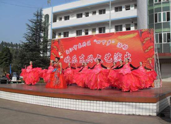 骨灰盒存放架 太安乡推进殡葬改革