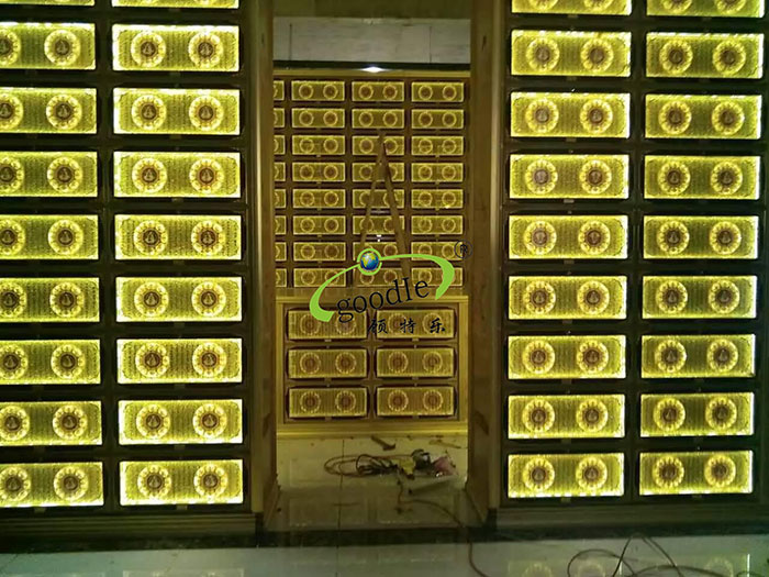 铝合金骨灰存放架 福州回应豪华活人墓问题