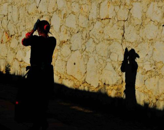 骨灰存放架 学佛立人学善